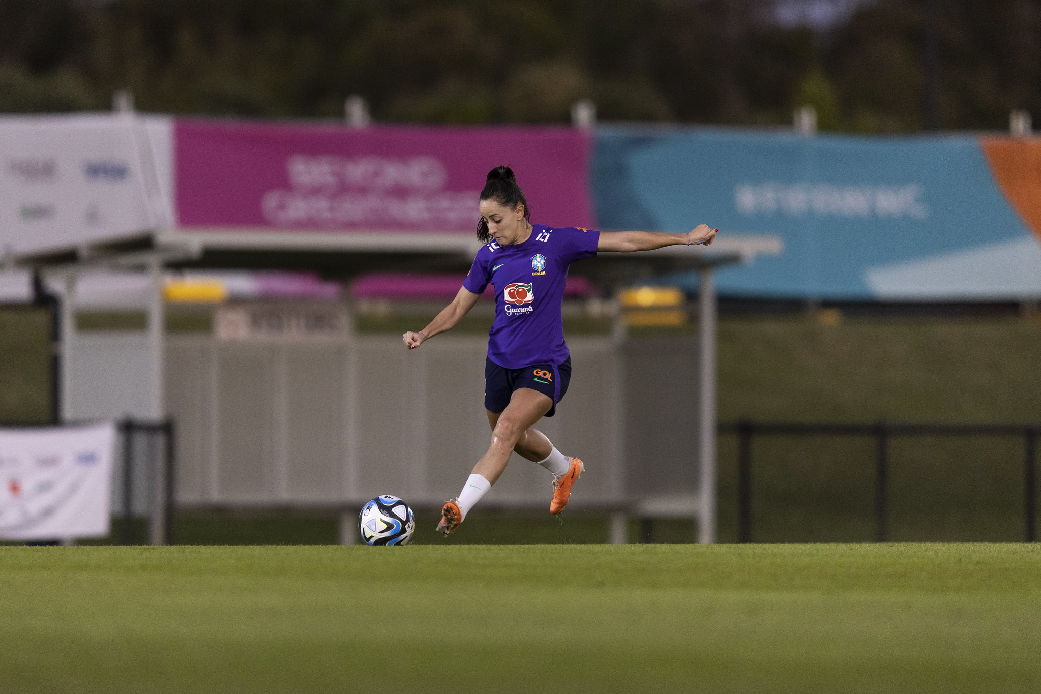 Abertura da Copa Feminina: Nova Zelândia e Noruega fazem o